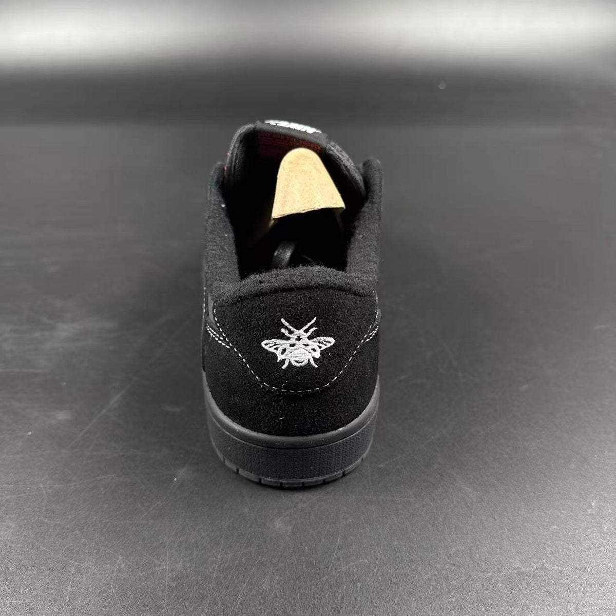 JORDAN 1 LOW x TRAVIS