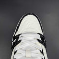LV TRAINER