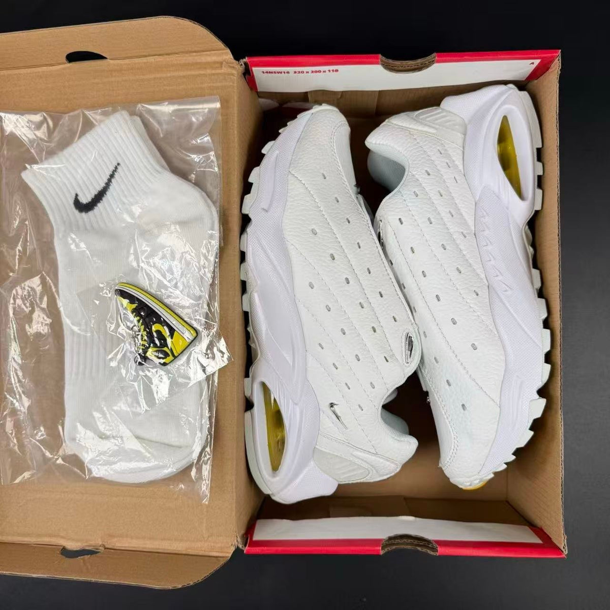 NIKE NOCTA