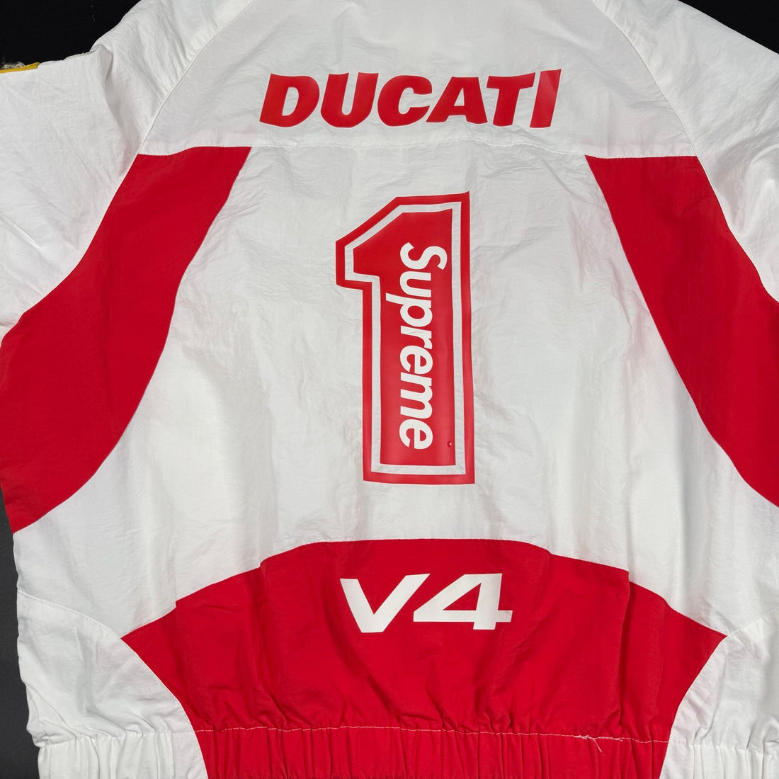 GIACCA DUCATI V4