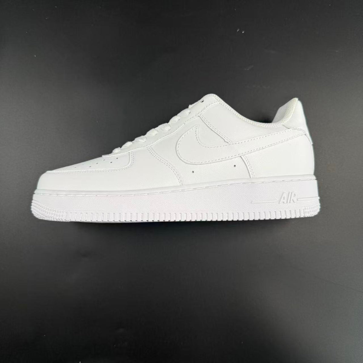 AF1