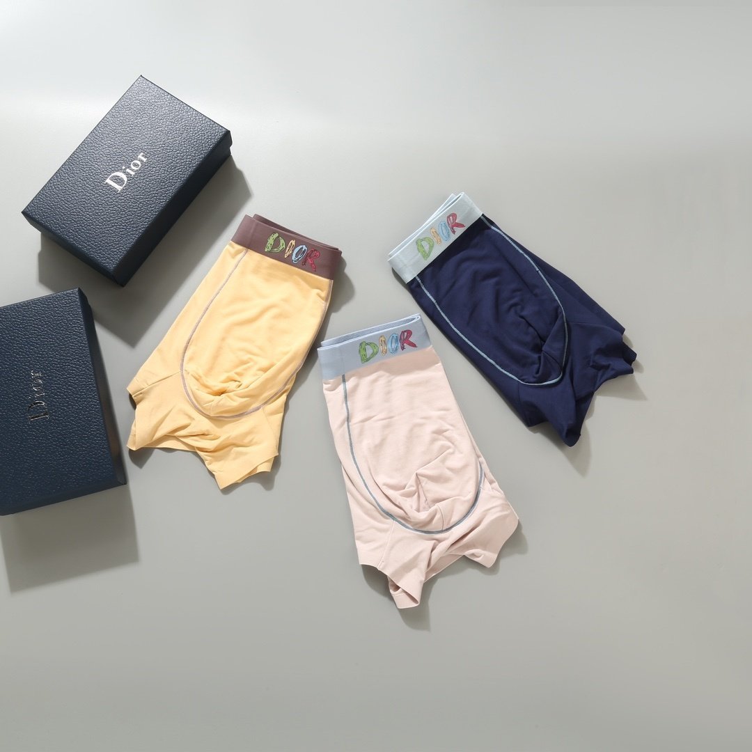 BIANCHERIA INTIMA