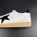 GOLDEN GOOSE