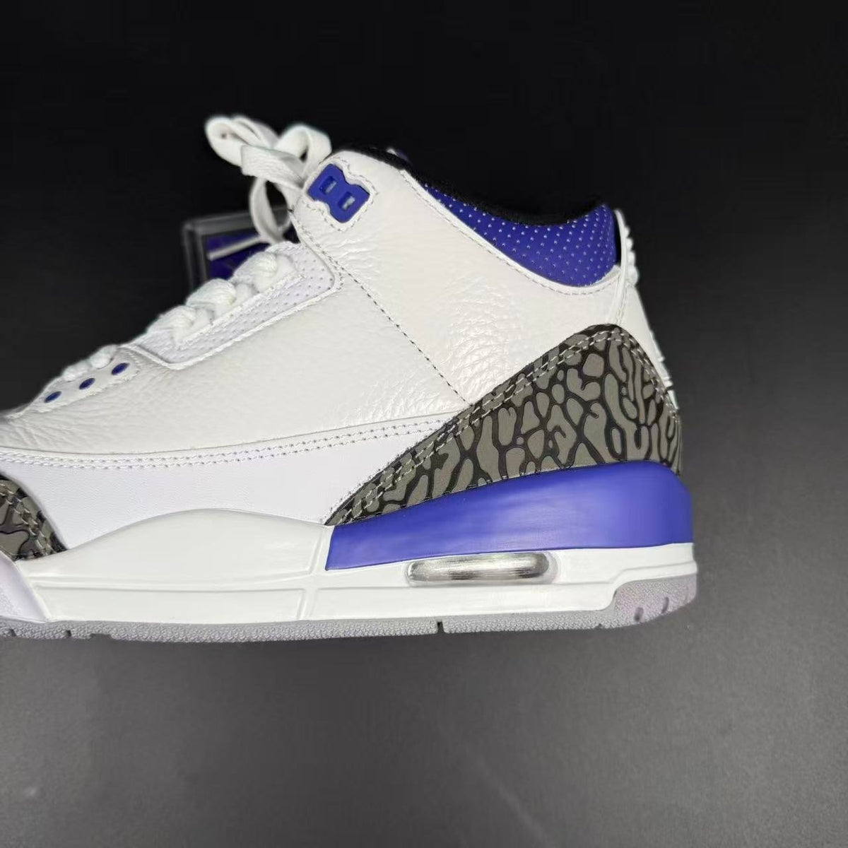 JORDAN 3