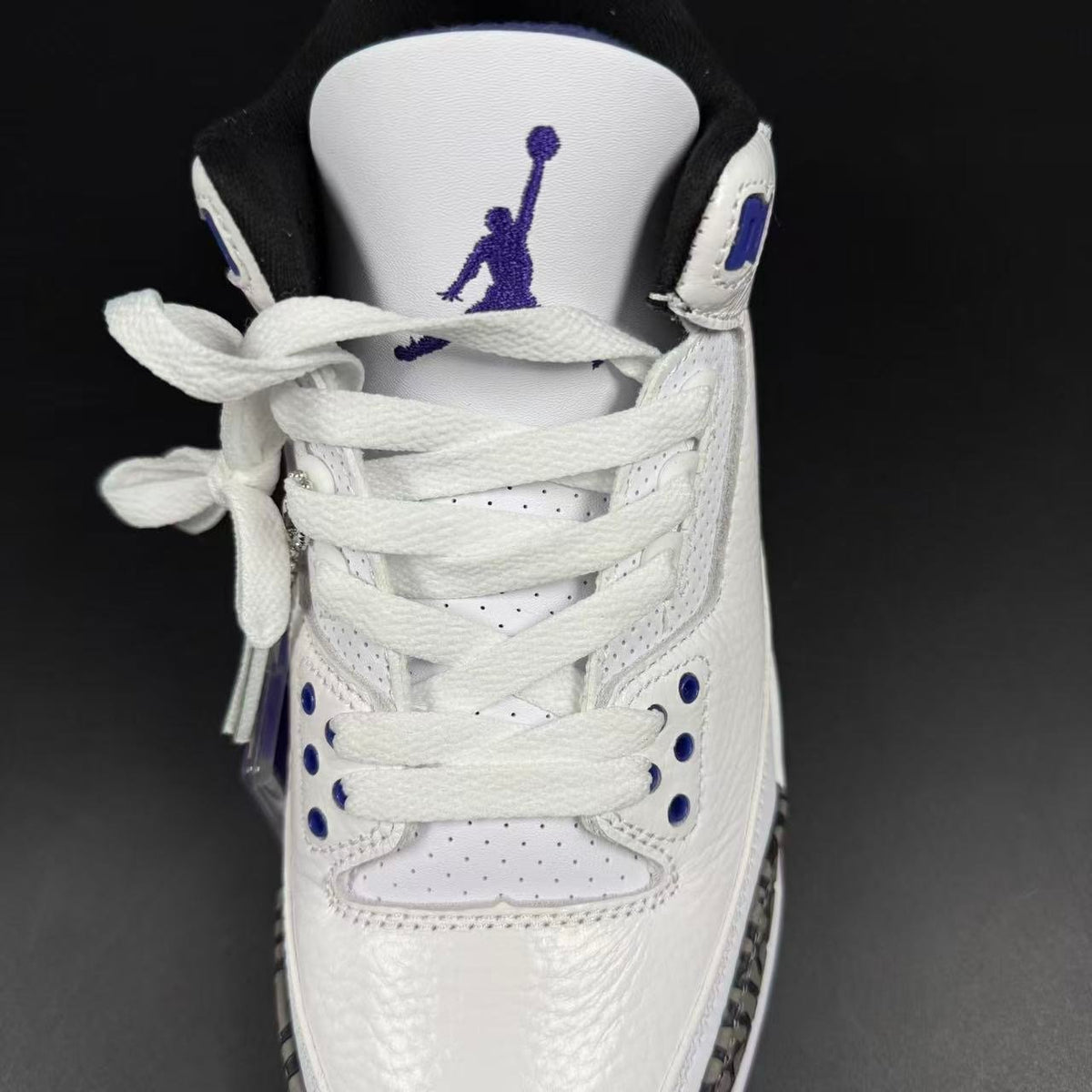 JORDAN 3