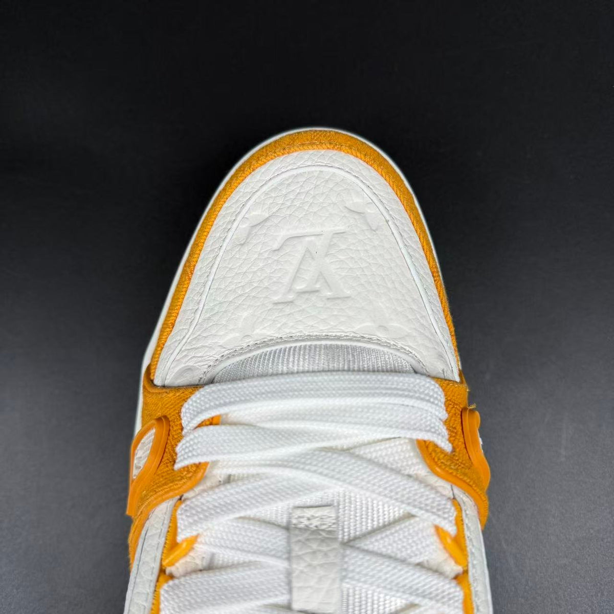 LV TRAINER