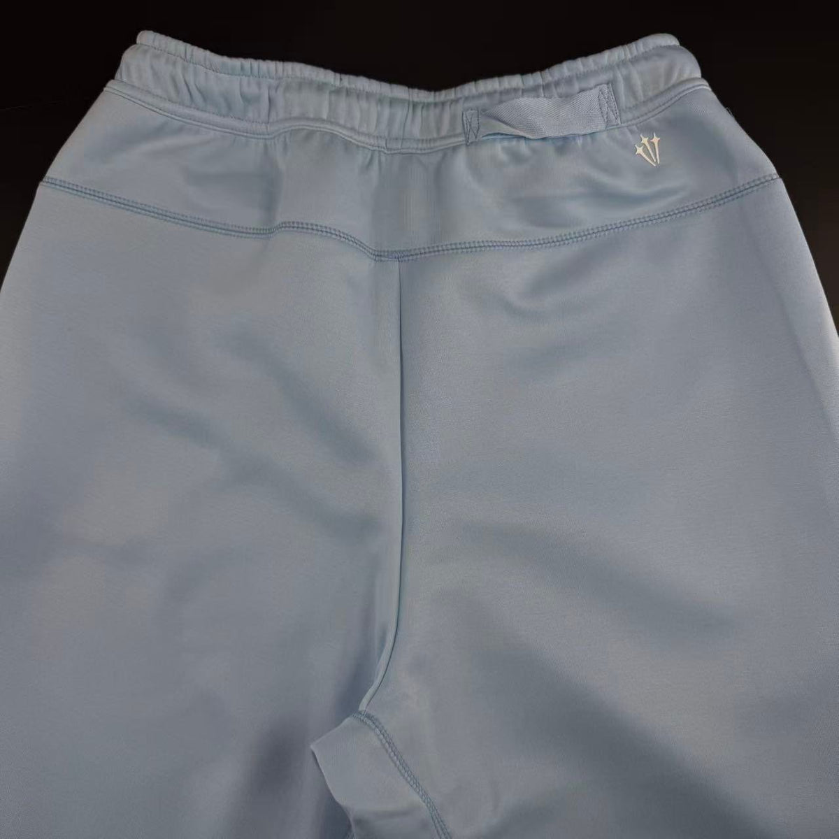TUTA NIKE TECH