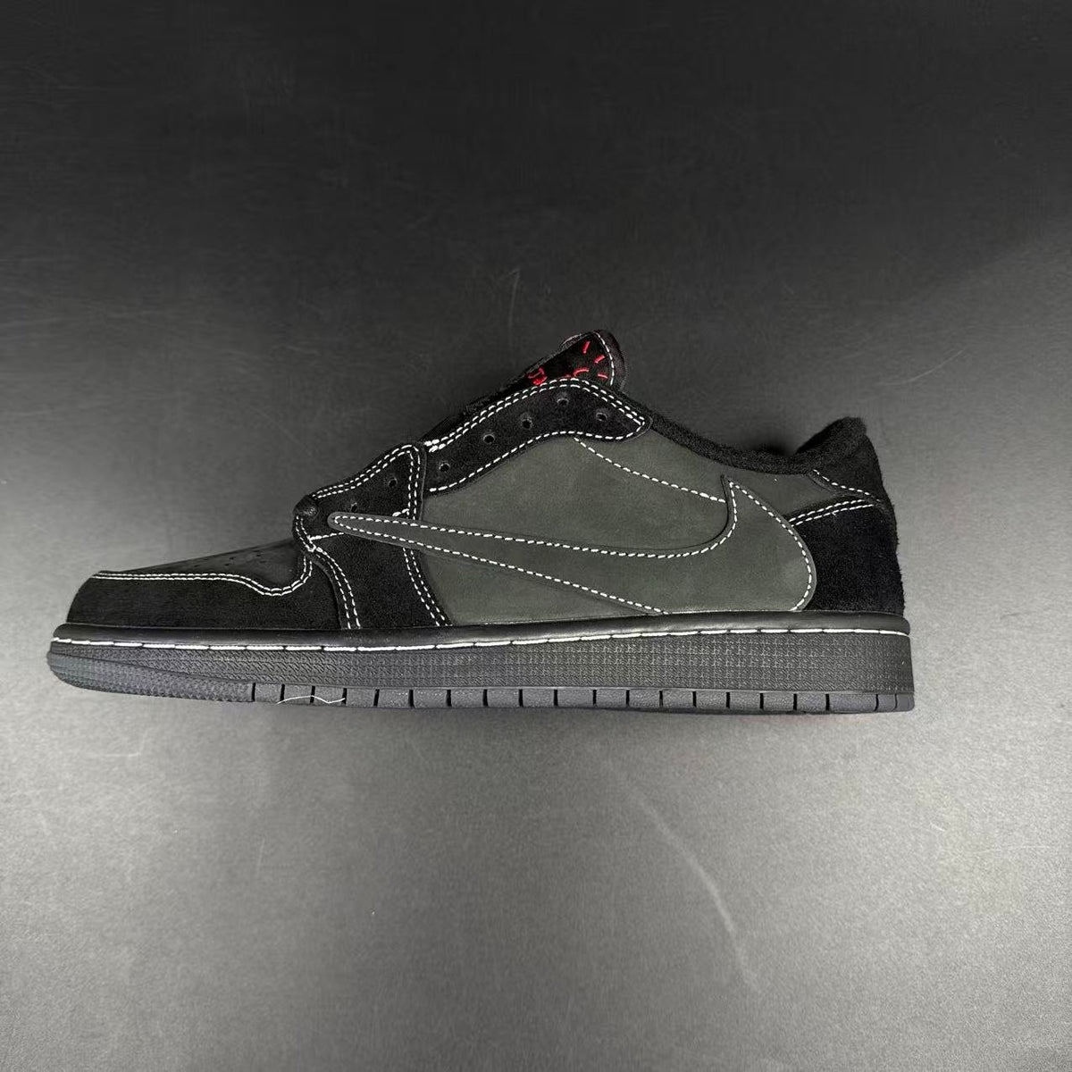 JORDAN 1 LOW x TRAVIS