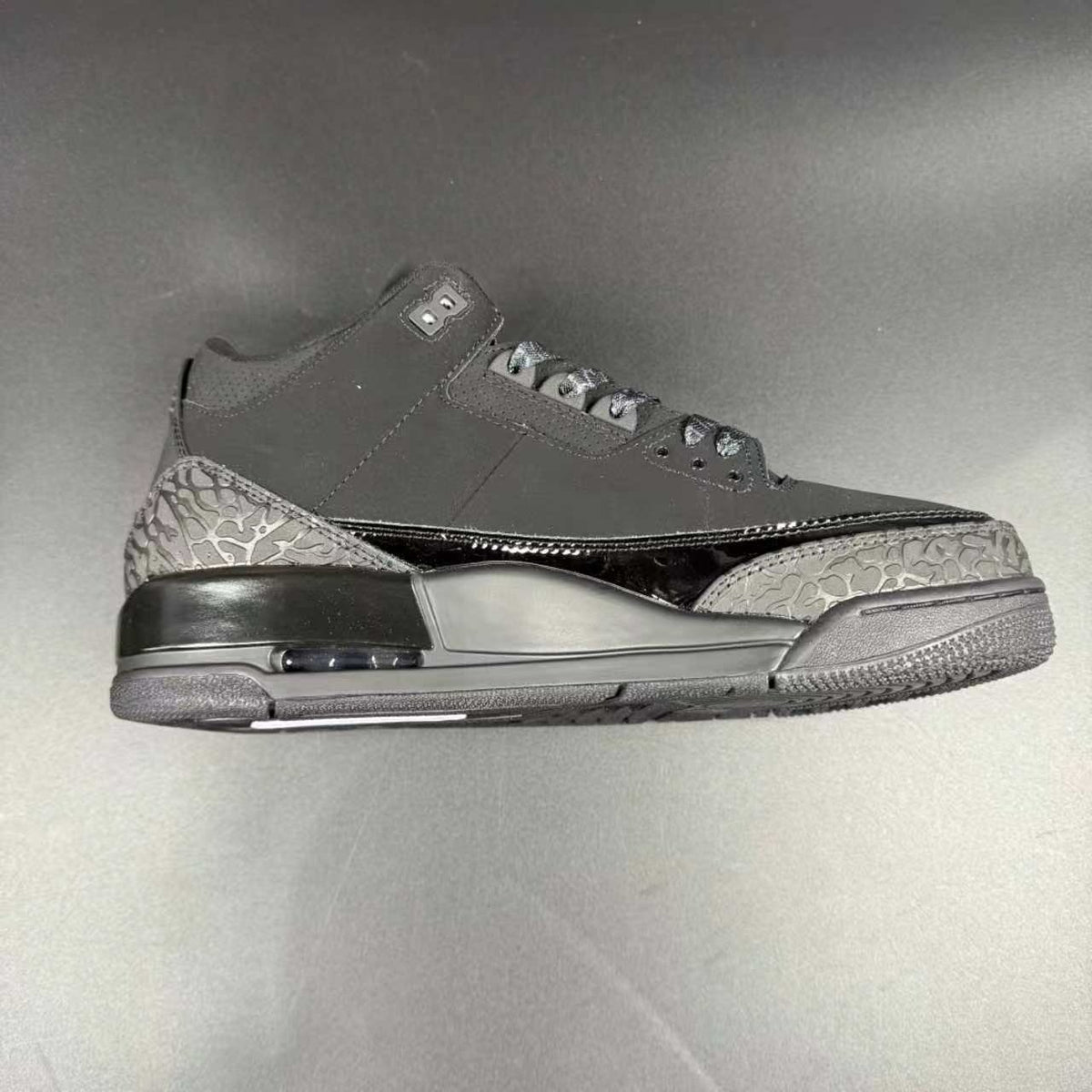 JORDAN 3