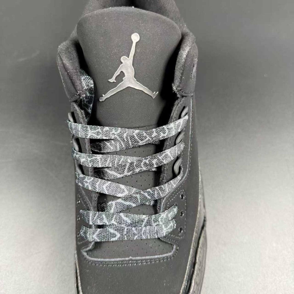 JORDAN 3