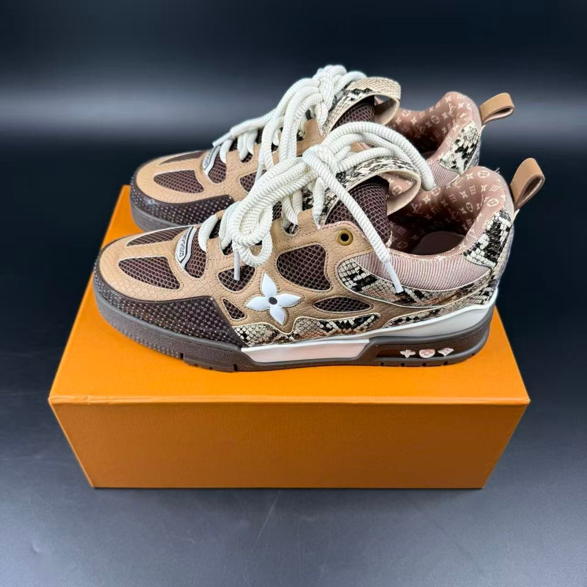 LV SKATE