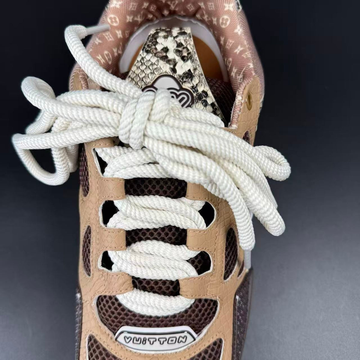 LV SKATE