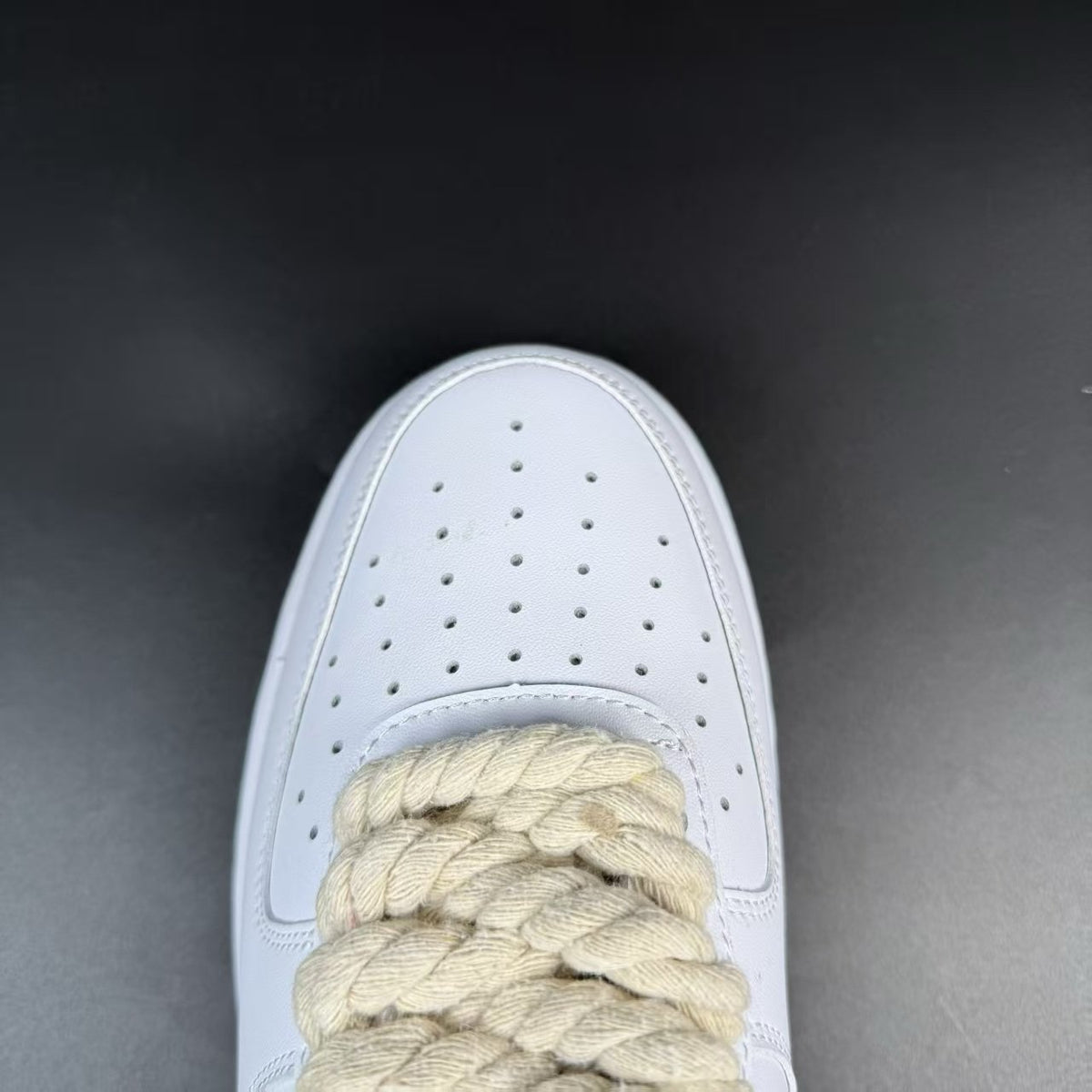 AF1