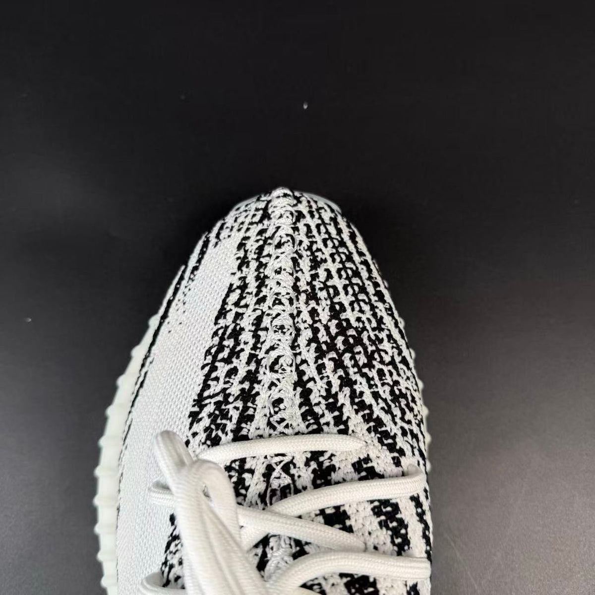 YZY– 350 V2
