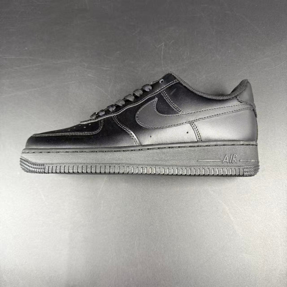 AF1