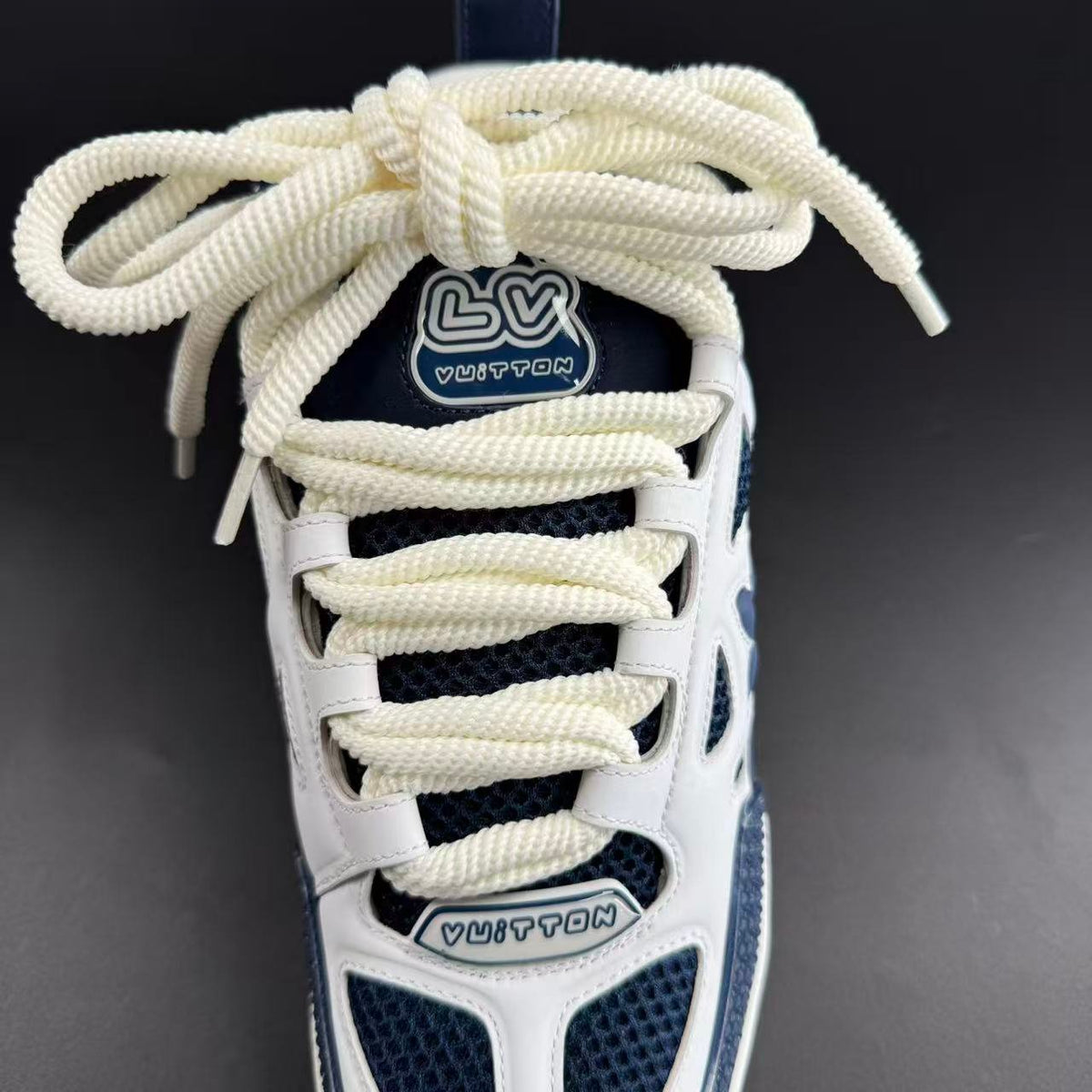 LV SKATE