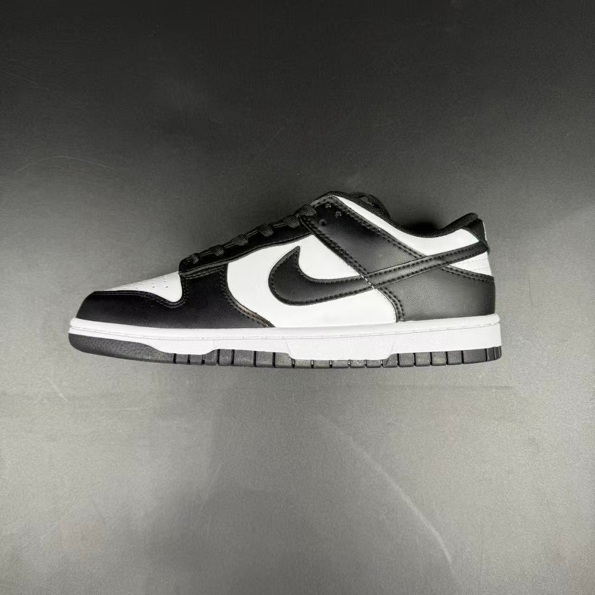 DUNK LOW