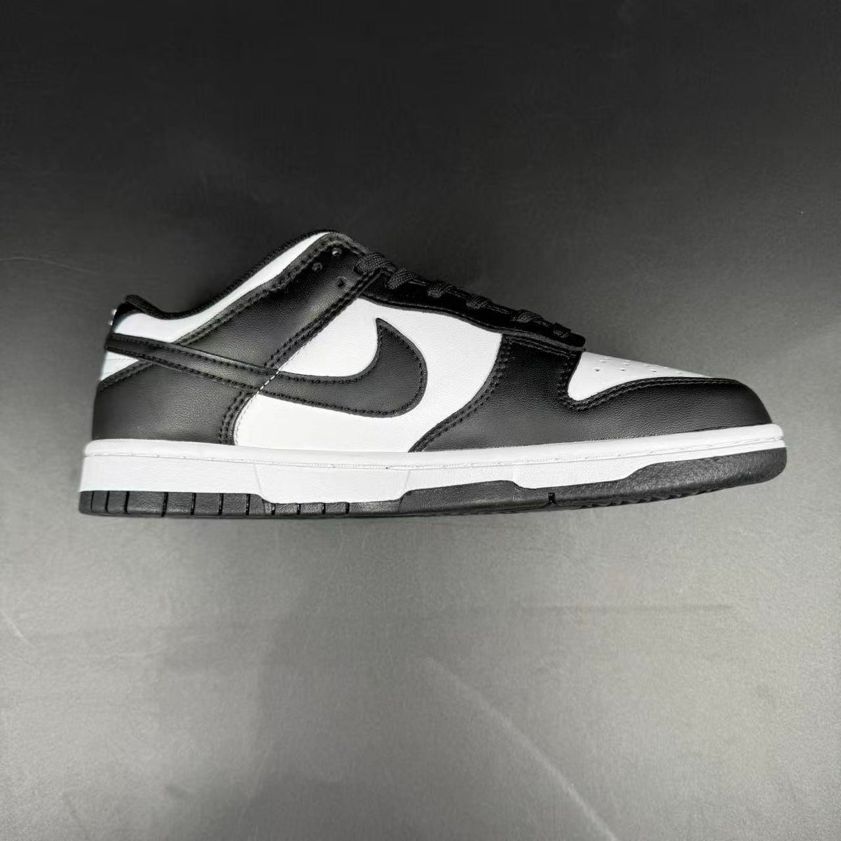 DUNK LOW