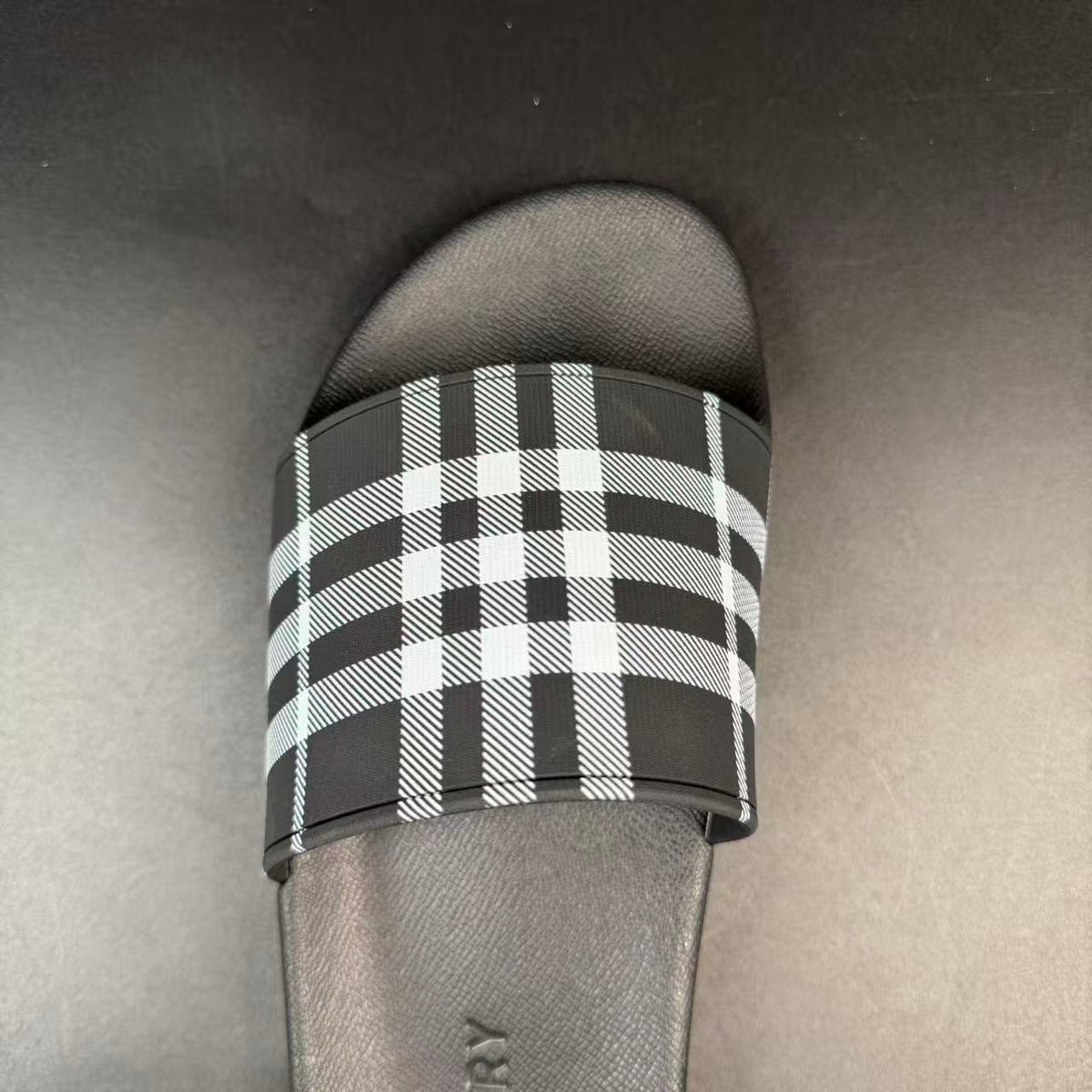 PANTOFOLE