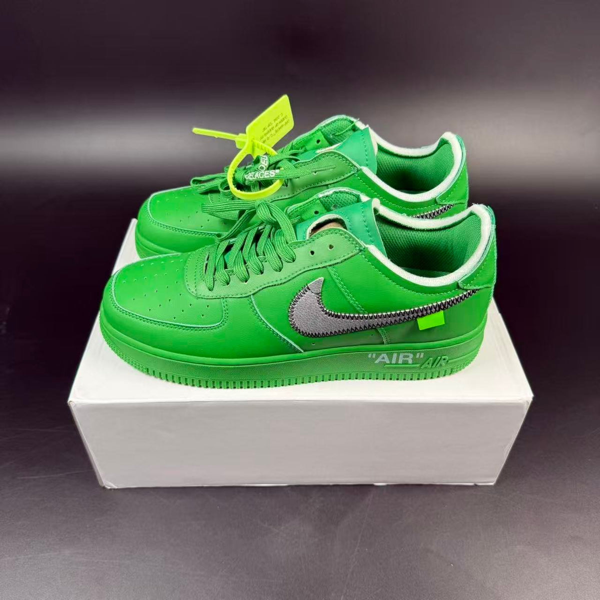 AF1 x OFF-W.