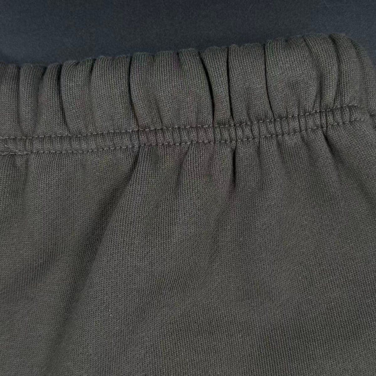 PANTALONCINI ESSENTIALS