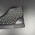 LOUBOUTIN