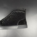 LOUBOUTIN