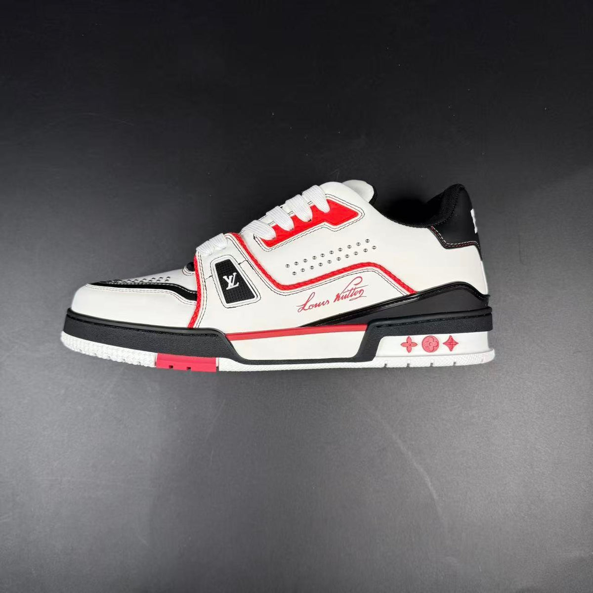 LV TRAINER