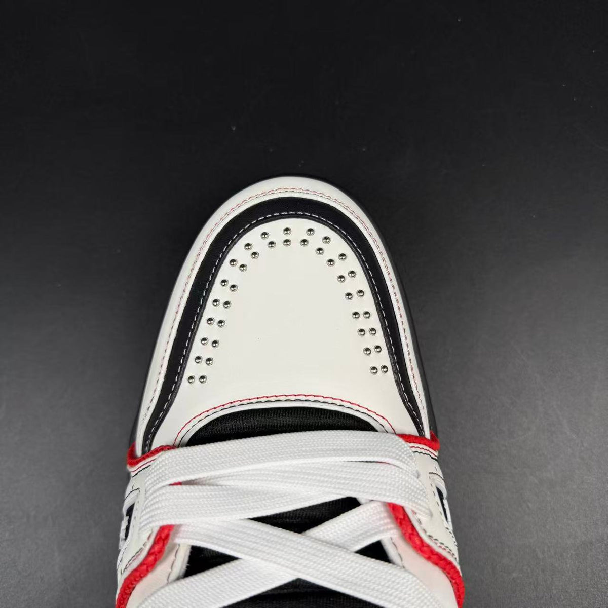 LV TRAINER