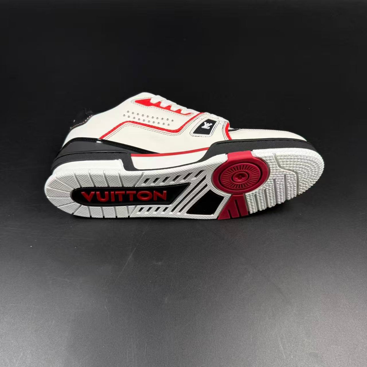 LV TRAINER