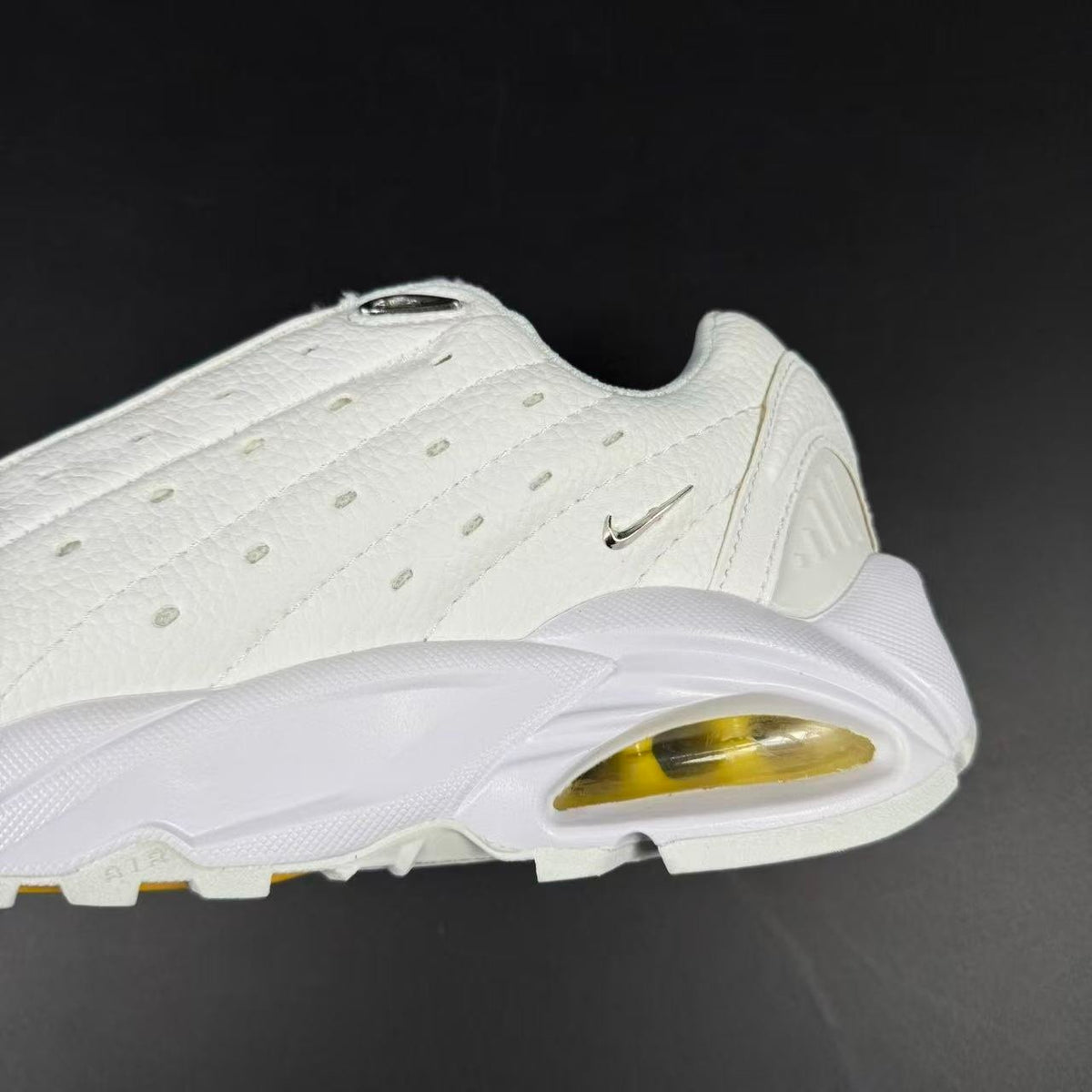 NIKE NOCTA