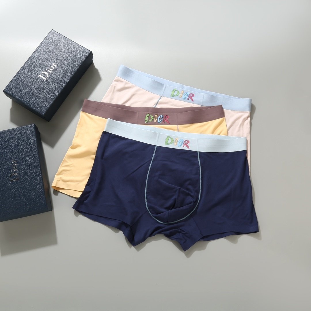 BIANCHERIA INTIMA