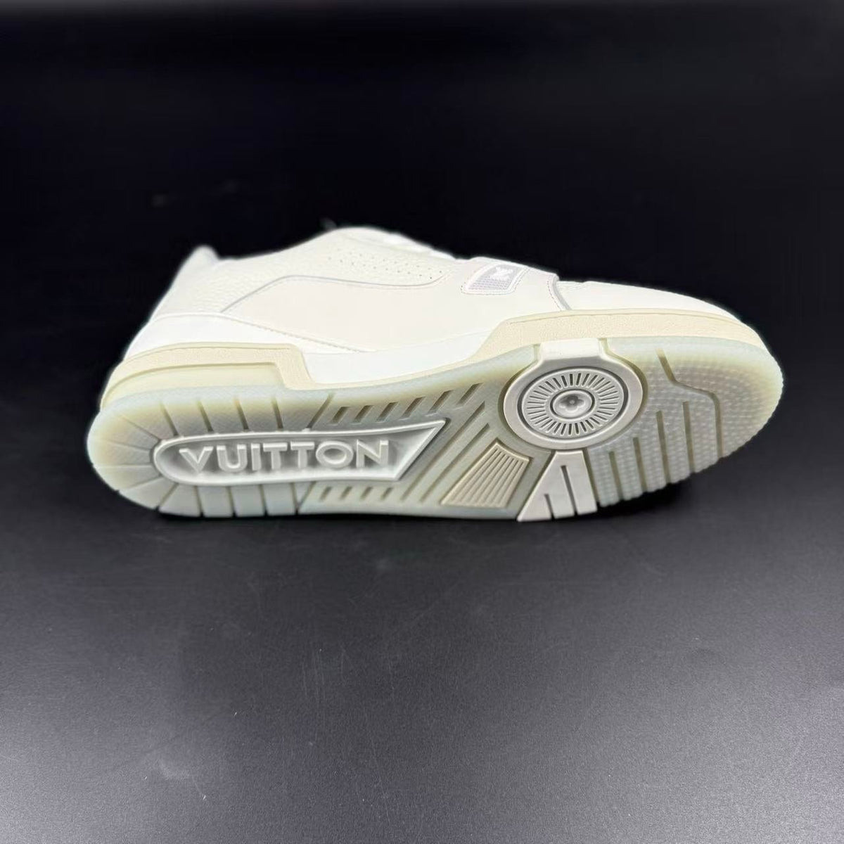 LV TRAINER