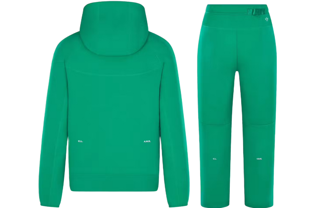 TUTA NIKE TECH