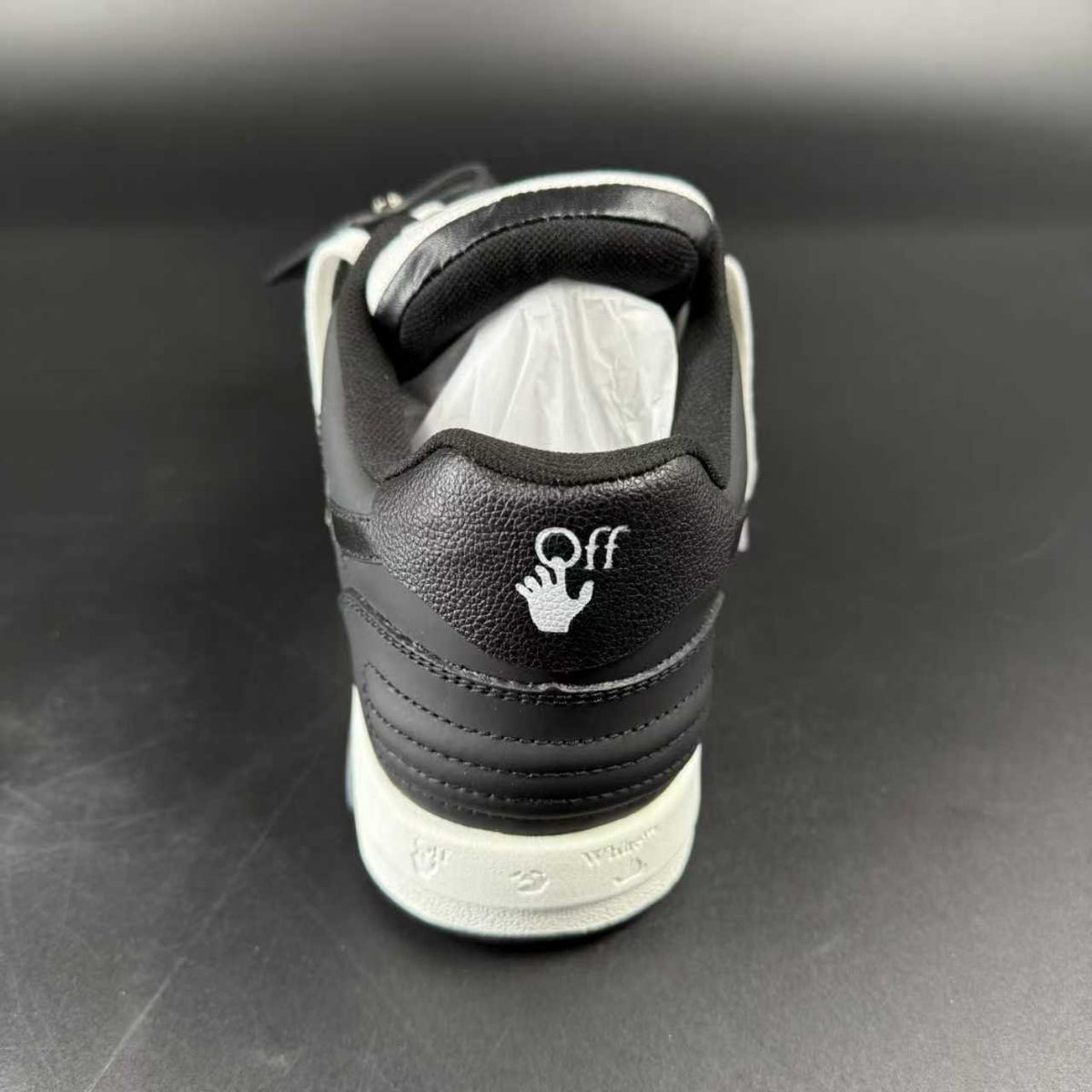 OFF-WHITE OUT OF OFFICE