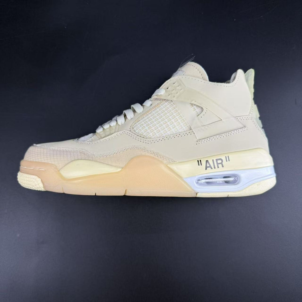 JORDAN 4