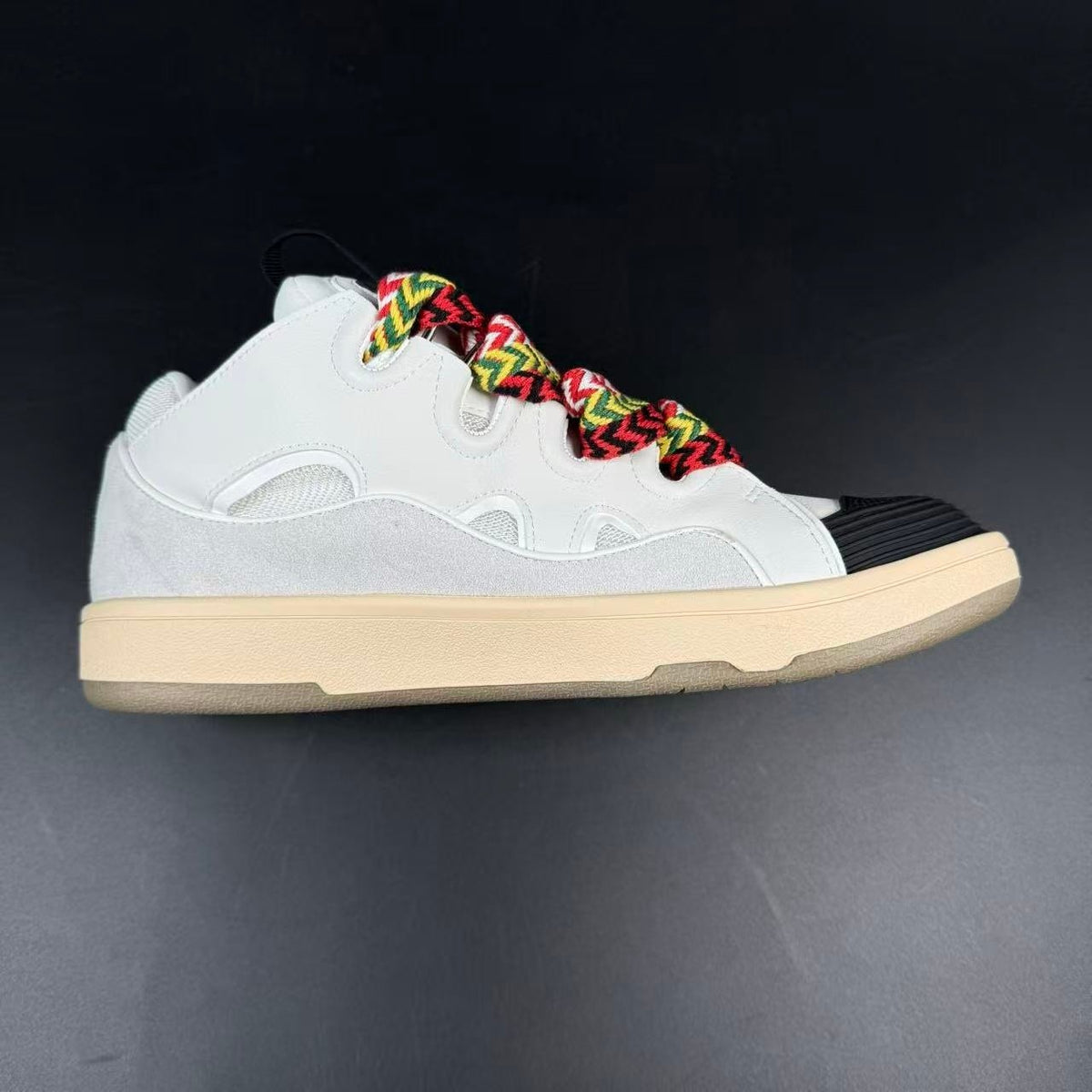 CURB SNEAKERS