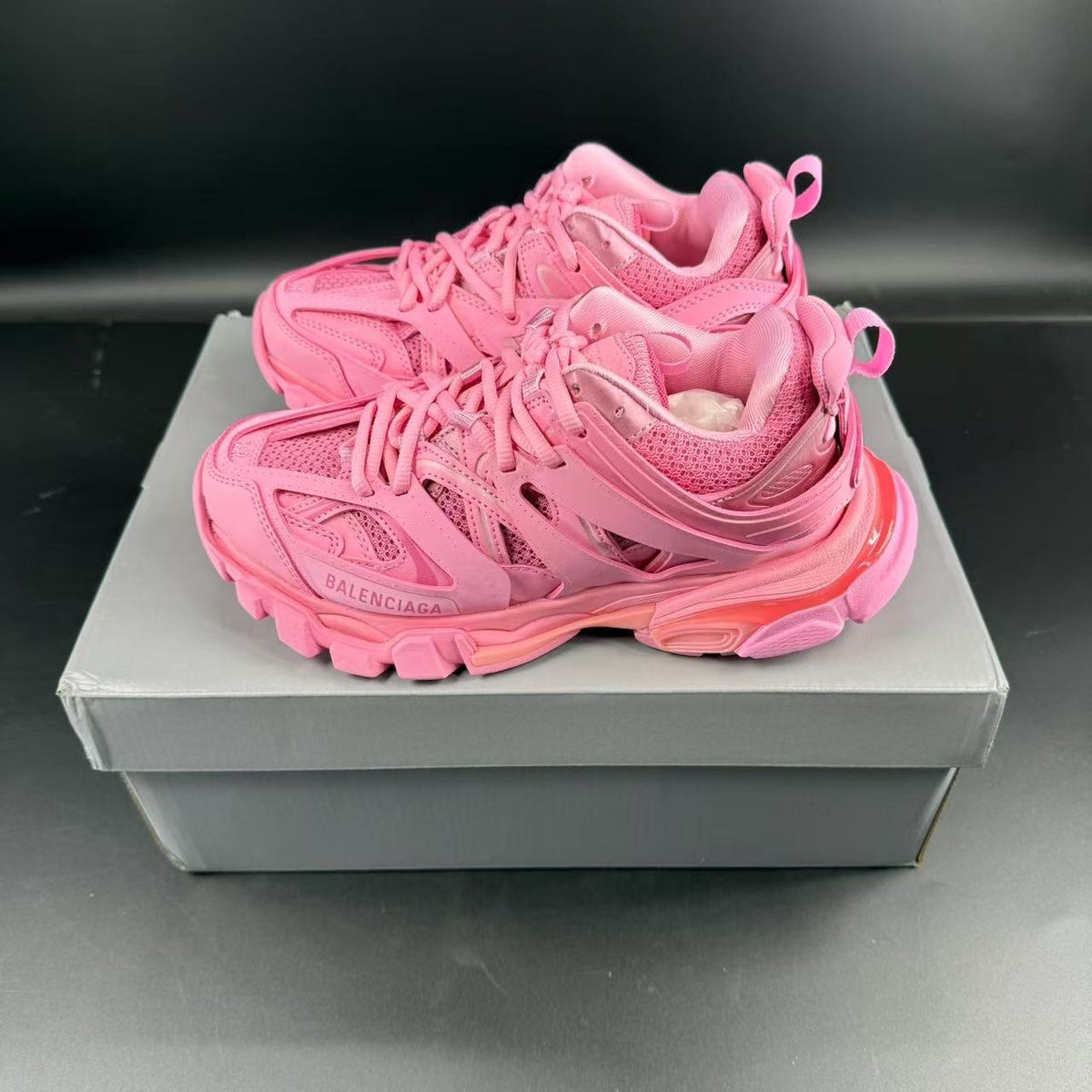 BALENCIAGA TRACK