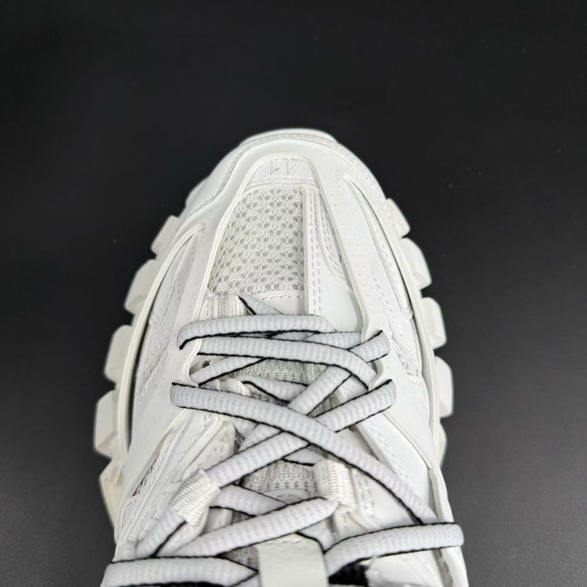 BALENCIAGA TRACK