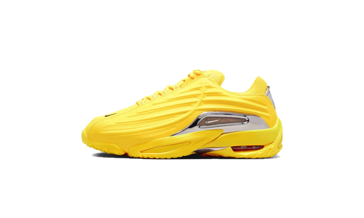 NIKE NOCTA