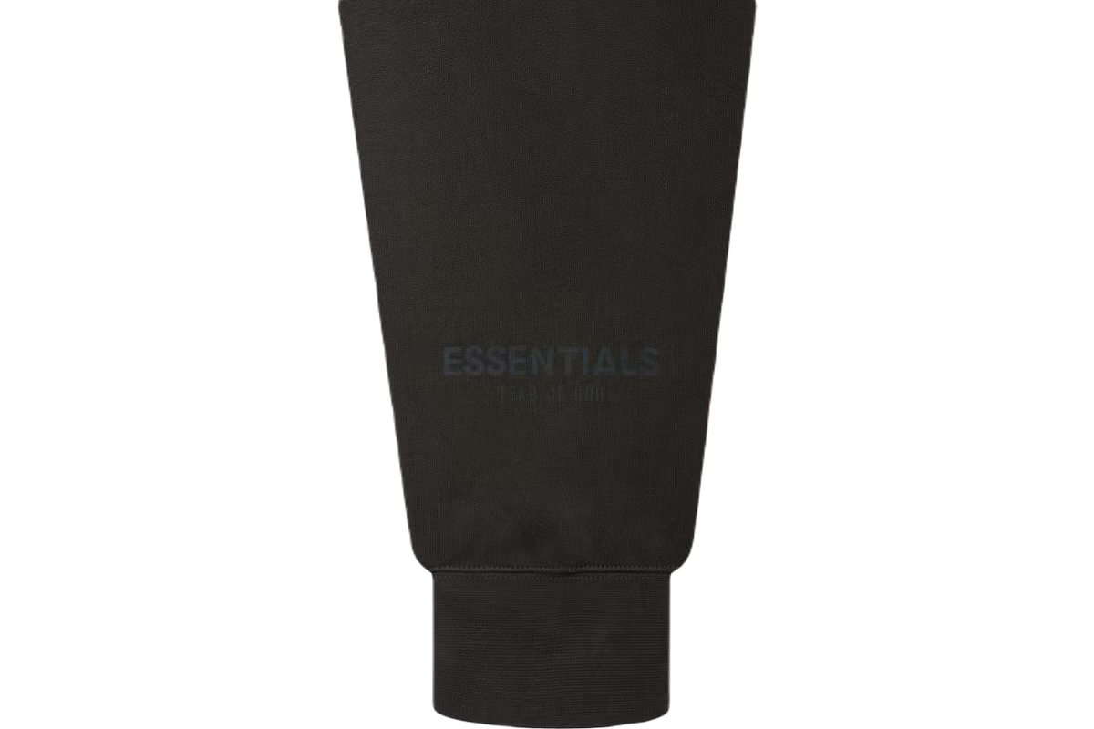 FELPA ESSENTIALS