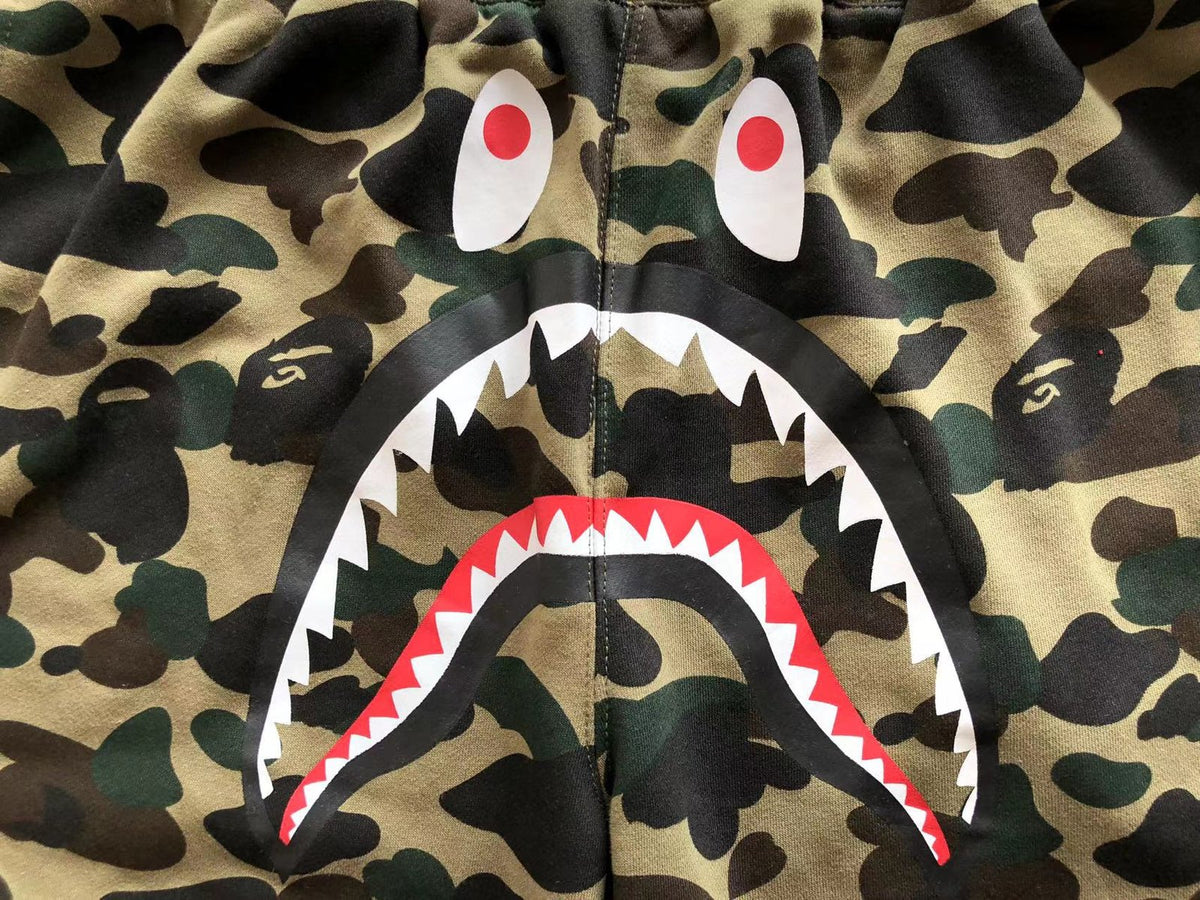 PANTALONCINI BAPE