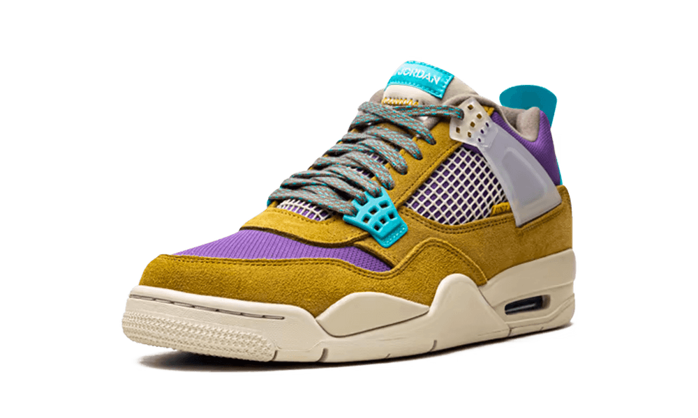 JORDAN 4