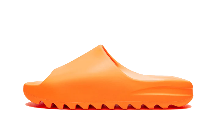 YEEZY SLIDE