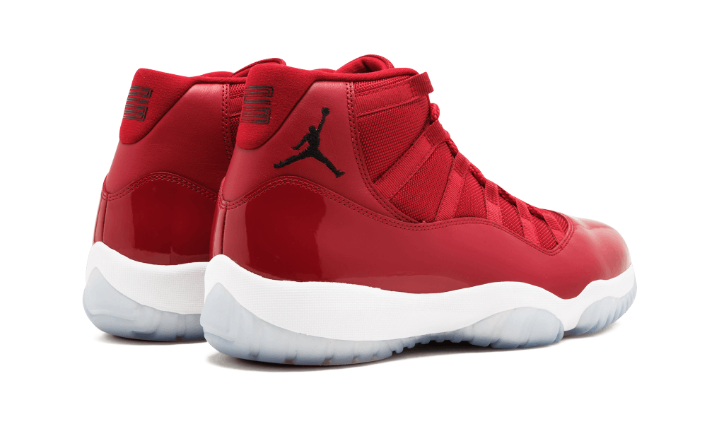 JORDAN 11