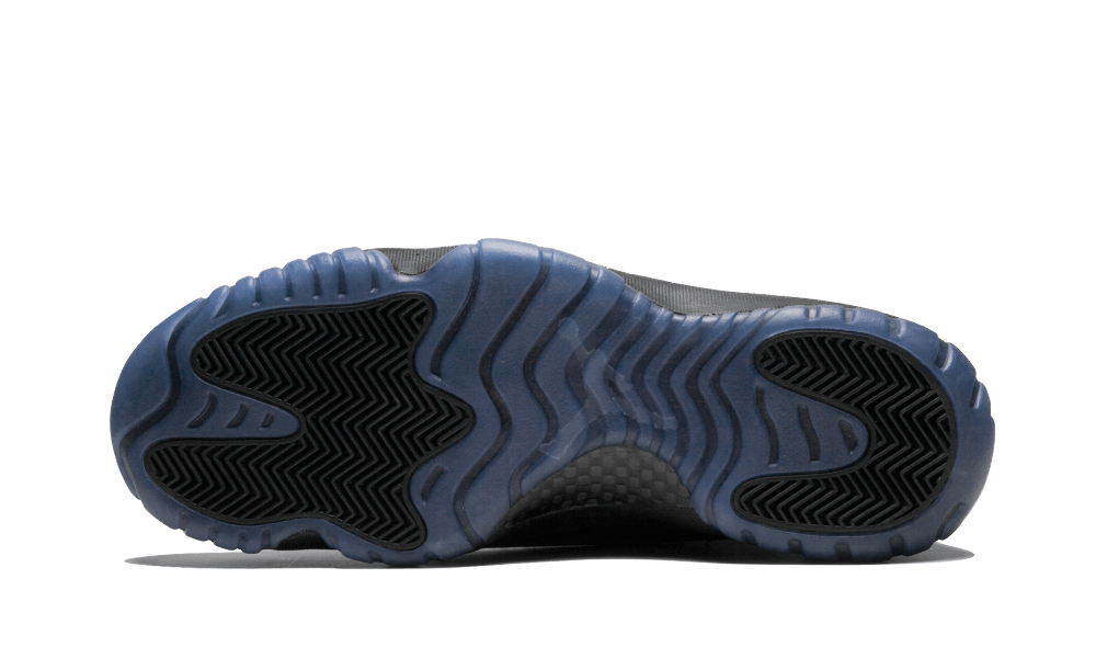 JORDAN 11