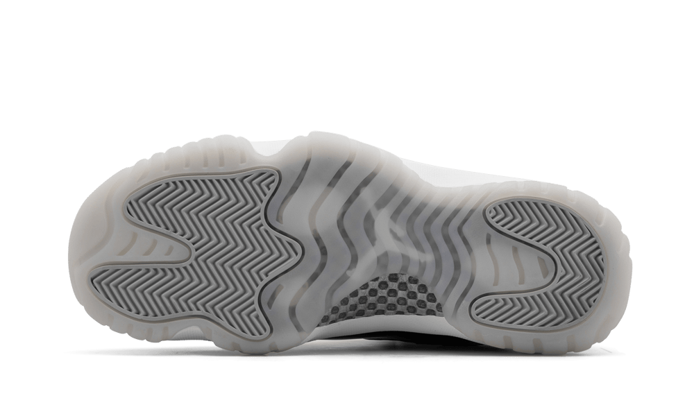 JORDAN 11