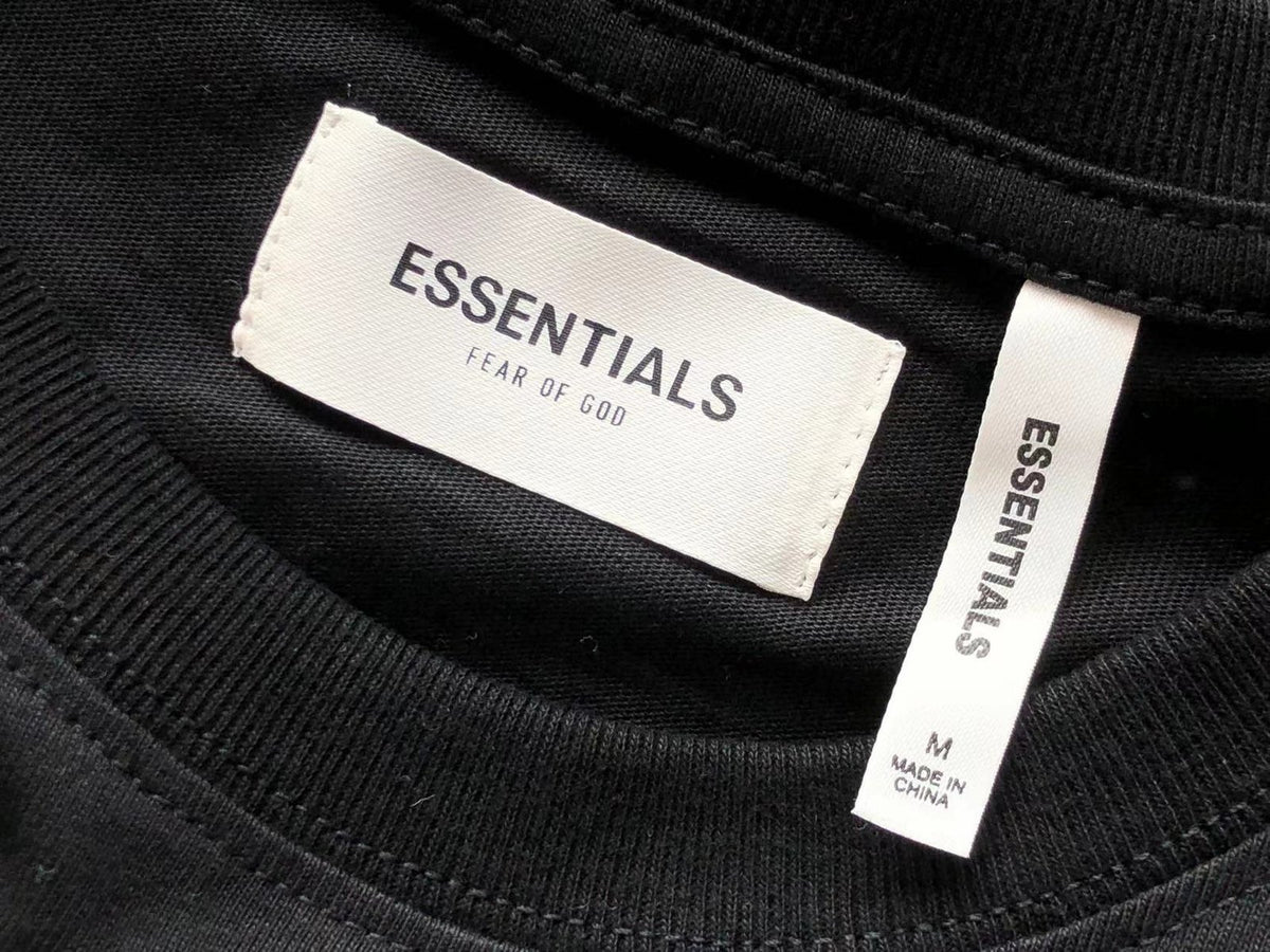 MAGLIETTA ESSENTIALS