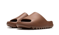 YEEZY SLIDE
