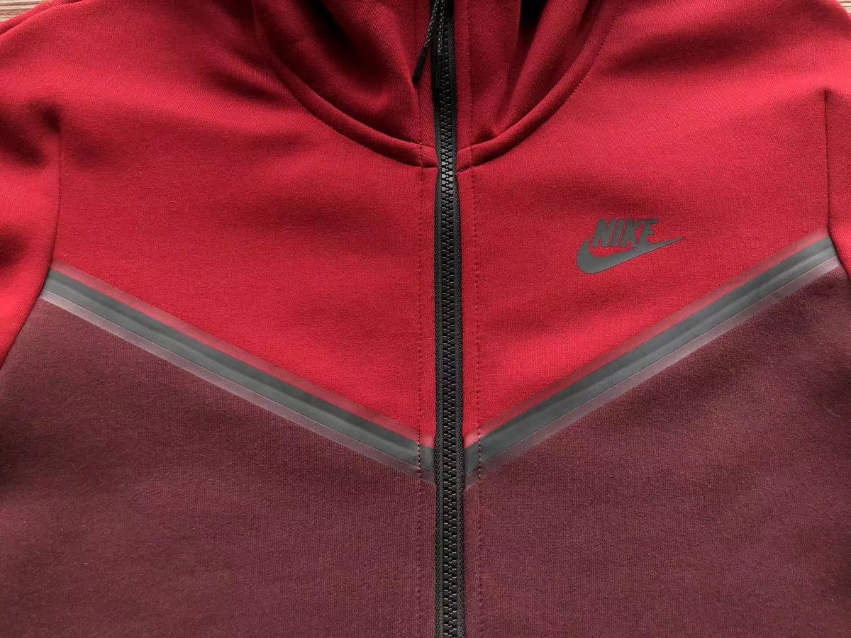 NK TECH FLEECE – ROSSO/BORDEAUX (completo)